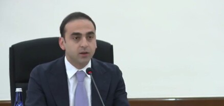 Ինձ մոտ այս վարչության ասոցիացիան նախկինում «սև խոռոչի» հետ էր. Ավինյան