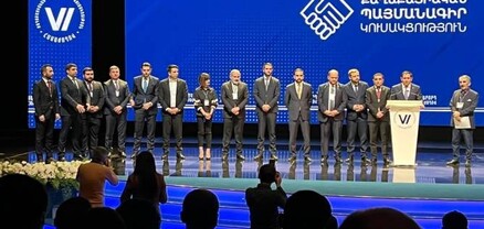 ՔՊ-ում կյանքը կանգ է առել. ամբողջ թիմով լծված են քարոզարշավին. Ժողովուրդ