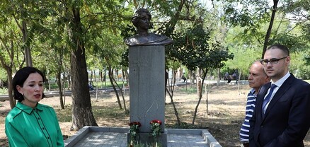 Ասացիք, վերադարձրինք. Շուշանիկ Կուրղինյանի կիսանդրին տեղում է