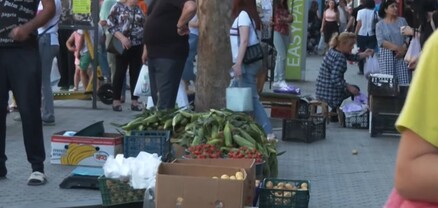 Խփին գլխիս, ապրանքս տարան․ առևտրական