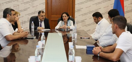 Ձեր հաղթանակները ոգևորում են երեխաներին. Ժաննա Անդրեասյանն ընդունել է Համաշխարհային ուսանողական խաղերի մեդալակիր մարզիկներին