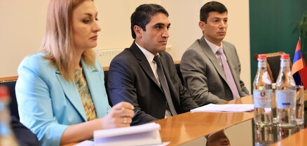 Շրջակա միջավայրի նախարար Հակոբ Սիմիդյանն այսօր ընդունել է Իրանի դեսպանին