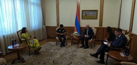 Վահագն Խաչատուրյանն ընդունել է Հնդկաստանի ազգային պաշտպանության քոլեջի հրամանատար Սուկրիտի Սինգհ Դահիյային