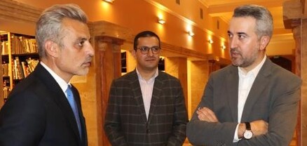Մատենադարանի տնօրեն Արա Խզմալյանը հյուրընկալել է ԿԳՄՍ նախարարի նորանշանակ տեղակալ Դանիել Դանիելյանին