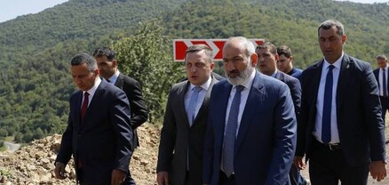 Փաշինյանին ուղեկցողները զարմացած են․ Հրապարակ