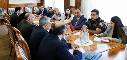 Վահե Ղազարյանն ընդունել է Հայաստանում Իրանի դեսպանին