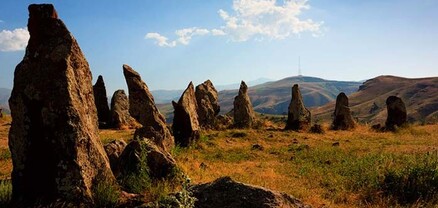 Աշխատողի ենք տալիս, որ մաքրեն. «Զորաց քարեր»-ի մուտքը դարձել է վճարովի