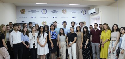ՄԻՊ-ը ուսանողների հետ քննարկել է մարդու իրավունքների պաշտպանության ոլորտի խնդիրները