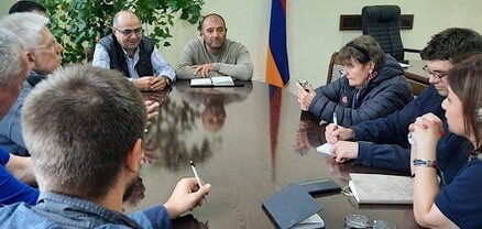 Տեղի ղեկավարը Քերոլայն Քոքսին ներկայացրել է համայնքի հրատապ լուծում պահանջող խնդիրները