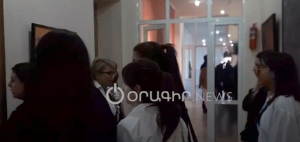 4 օրից Սյունիք կմտնեն, անտարբեր մի՛ եղեք, գյումրեցիներ․ դասադուլի կոչ՝ Թատերական ինստիտուտում