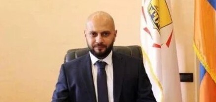 Կենտրոն հանայնքի ղեկավարն անթաքույց «կաշառք» է առաջարկում երեւանցիներին. Ժողովուրդ