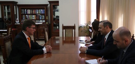 ԱԽ քարտուղարը Նիդերլանդների դեսպանին է ներկայացրել ադրբեջանական կողմի իրականացրած սադրանքի մանրամասները