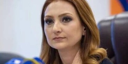 Լիլիթ Մակունցը «GreenCard» ստանալ ցանկացողների ցանկ է տրամադրել Փաշինյանին․ Ժողովուրդ