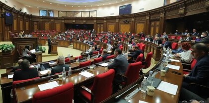Ինչ վերապահումներ կանեն Հռոմի ստատուտում. Հրապարակ