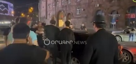 Բա էն էրեխեքի վիզը որ կտրում են, ո՞նց ա․ վարորդը դժգոհեց, որ մեքենայում գտնվող երեխան վատ է զգում