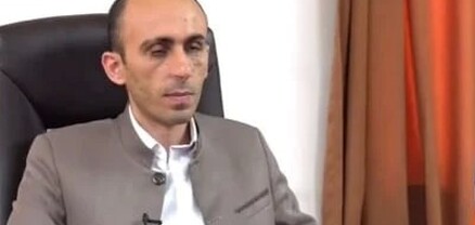Վերջին 15 րոպեի ընթացքում Ստեփանակերտում տասնյակ պայթյուններ են լսվել․ Արտակ Բեգլարյան