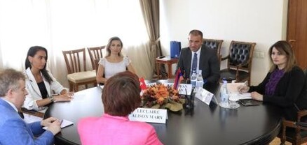 Վահան Քերոբյանը ՀՀ-ում Կանադայի դեսպանի հետ քննարկել է հայ-կանադական հարաբերություններին առնչվող հարցեր