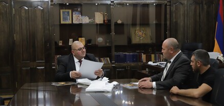 Շիրակի մարզպետն ընդունել է ՀՀ պաշտպանության նախարարության ներկայացուցիչներին