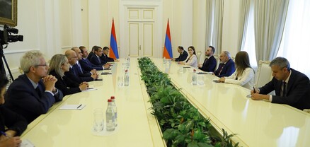 Վարչապետ Նիկոլ Փաշինյանն ընդունել է Կիպրոսի Ներկայացուցիչների պալատի պատվիրակությանը