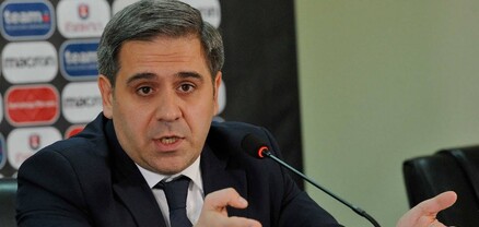 Կասկածներ, թե ինչպես էր ՀՖՖ նախագահի բանկային քարտը գումարներով գողացվել. Ժողովուրդ