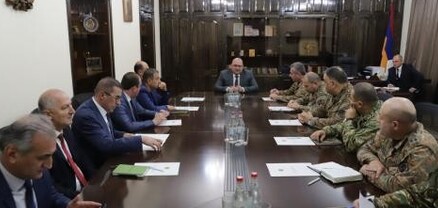Շիրակի մարզպետարանում զինվորականների մասնակցությամբ խորհրդակցություն է տեղի ունեցել
