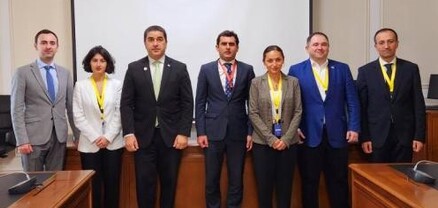 Արշակյանը Վրաստանի ԱԺ նախագահի հետ քննարկել է «խաղաղության խաչմերուկի» նախագիծը