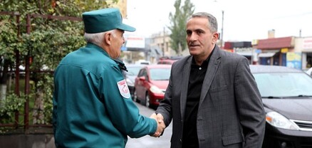 Կամո Ցուցուլյանն այցելել է Ճգնաժամային կառավարման ակադեմիա՝ ծանոթանալու ատեստավորման ընթացքին