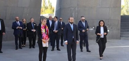 Կանադայի արտաքին գործերի նախարարը հարգանքի տուրք է մատուցել Հայոց ցեղասպանության զոհերի հիշատակին