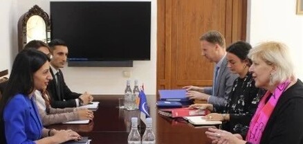 Անահիտ Մանասյանն ընդունել է Դունյա Միյատովիչին