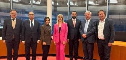 Ռուստամ Բաքոյանը Բունդեսթագի ներկայացուցիչների հետ հանդիպմանն անդրադարձել է եզդիական համայնքի խնդիրներին