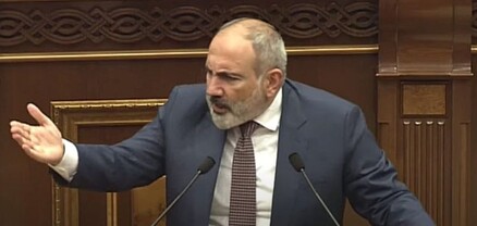 Ամոթը քե՛զ, փորը տնկած եկել խոսում ա, ո՞վ ես դու վաբշե. Փաշինյանը հունից դուրս եկավ