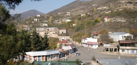 Ադրբեջանը շարունակում է «վերաբնակեցնել» Բերձորը․ քաղաքում մշտական բնակություն է հաստատել ևս 23 ընտանիք
