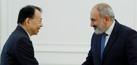Փաշինյանը ԱԶԲ նախագահի հետ քննարկել է ենթակառուցվածքների զարգացման ընթացիկ ծրագրերն ու նոր նախագծերը