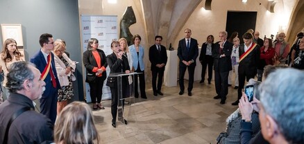 Ֆրանսիայում ՀՀ դեսպանը Էքս-ան-Պրովանս քաղաք կատարած այցի ընթացքում հանդիպել է քաղաքապետ Սոֆի Ժուասենի հետ