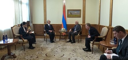 Նախագահ Վահագն Խաչատուրյանն ընդունել է Հայաստանում Ճապոնիայի դեսպան Մասանորի Ֆուկուշիմային
