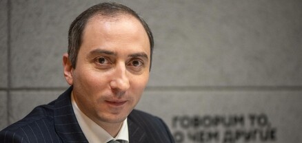 Վահագն Խաչատուրյանն իր բարեկամին կտանի նախագահական. օղակը նախարարի շուրջ սեղմվում է. Ժողովուրդ
