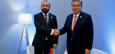 Արարատ Միրզոյանը Կորեայի ԱԳ նախարարի հետ քննարկել է համագործակցության օրակարգային հարցեր