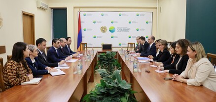 Հակոբ Սիմիդյանն ընդունել է KfW Գերմանական զարգացման բանկի պատվիրակությանը