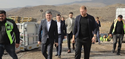Սանոսյանը դիտարկել է «Հյուսիս-հարավ» ճանապարհի՝ Ագարակի հնագիտական վայրը շրջանցող մասի աշխատանքները