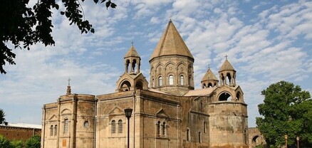 Տ. Մեսրոպ քահանա Հունանյանը և Տ. Հովհան քահանա Հովհաննիսյանը կարգալույծ են հռչակվել