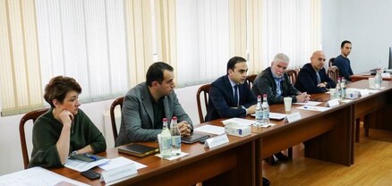 Ավինյանը երեւանցիներին սարեր է խոստացել. Հրապարակ