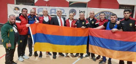 9 ոսկե և 2 արծաթե մեդալ՝ պաուերլիֆտինգի աշխարհի առաջնությունից