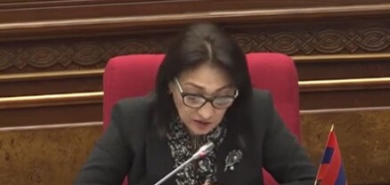 Ձեզ բնորոշ մանիպուլյացիայով խեղում եք բառերը. Լիլիթ Գալստյանը՝ Փաշինյանին
