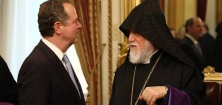 Արամ Ա-ն ԱՄՆ-ում Կոնգրեսի նախագահի, Ադամ Շիֆի հետ քննարկել է Արցախի հարցը