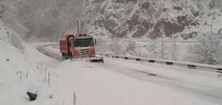 Առատ ձյան պատճառով Վարդենյաց լեռնանցքը դժվարանցանելի է կցորդով տրանսպորտային միջոցների համար