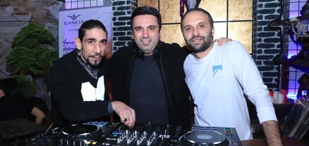 Music and bros․ Ալեն Սիմոնյանն Ինստագրամի իր էջում լուսանկարներ է հրապարակել