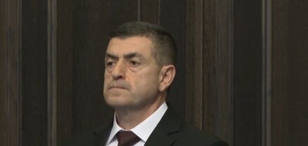 Վայոց ձորի մարզպետը պարգևատրել է մարզպետարանի աշխատակիցներին
