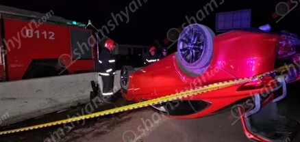 «Շանգրի Լա» խաղատան մոտ բախվել են Mazda-ն ու ՎԱԶ-2107-ը. Mazda-ն գլխիվայր շրջվել է, կան վիրավորներ. shamshyan.com