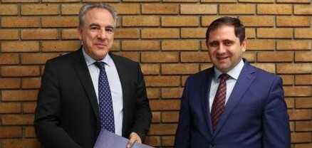Պապիկյանը Հունաստանի վարչապետի խորհրդականին ներկայացրել է «Խաղաղության խաչմերուկ» նախագիծը