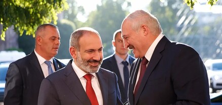 Փաշինյանն ու Լուկաշենկոն առաջարկել են ԵԱՏՄ հոբելյանական գագաթնաժողովը Մոսկվայում անցկացնել